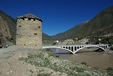 《爱的吸盘 死亡约会》Steam页面上线 暂不支持中文